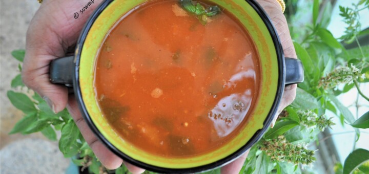 Roasted capsicum & tomato basil soup
