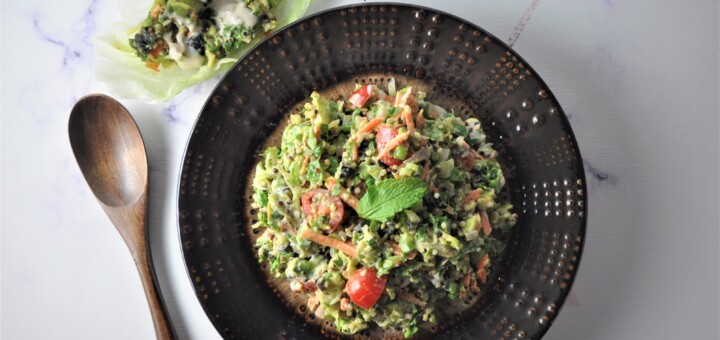 Quinoa kale mint salad